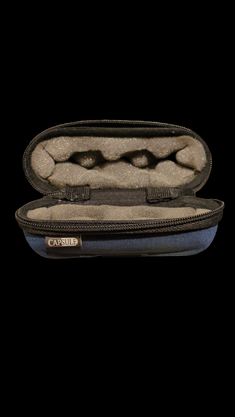 Pouch 8