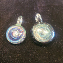 Load image into Gallery viewer, Pendant 15
