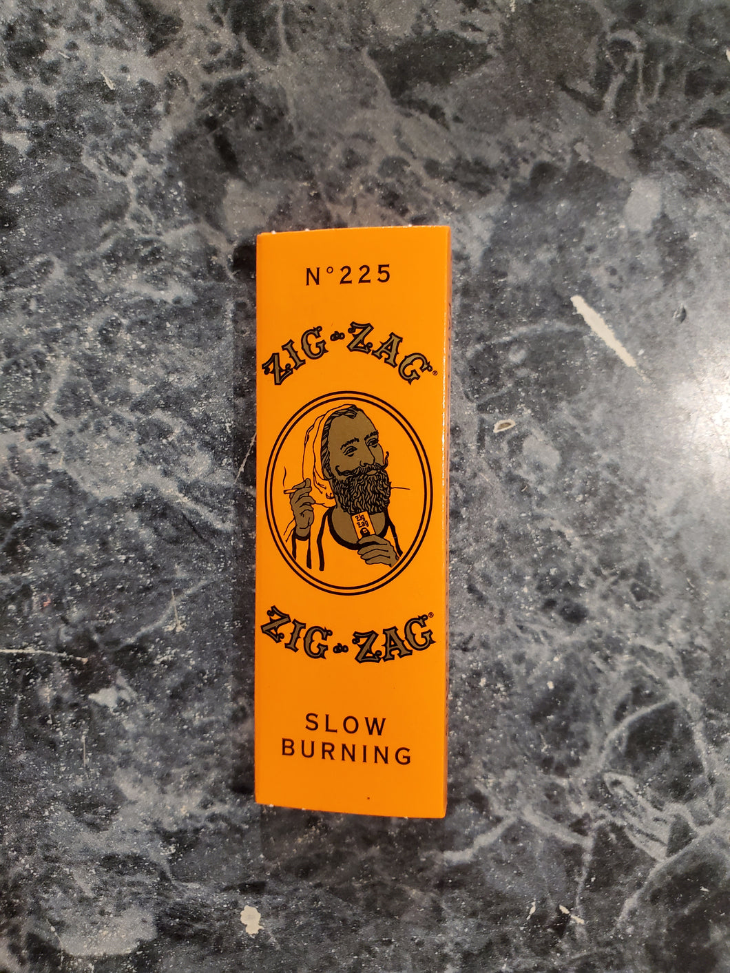 Zig zag slow burn (orange) 1 1/4 papers